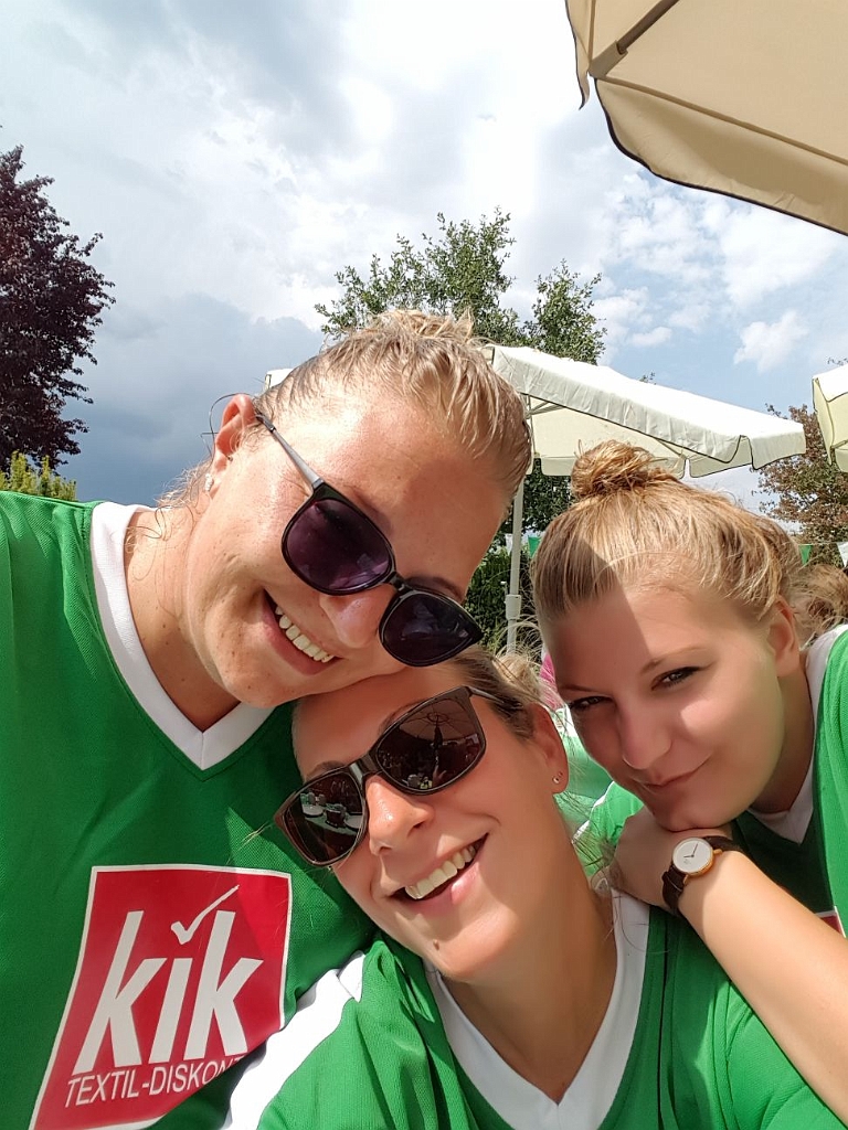 5433a3c8-dfbc-4b77-999a-afaf14977c96-large.jpg