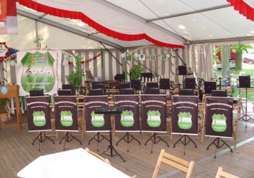 HoeverAligse2012