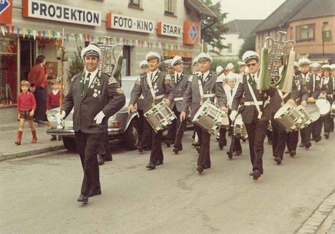 SchueFe1973