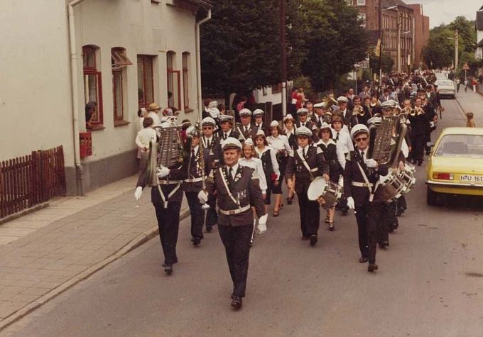 SchueFe1975